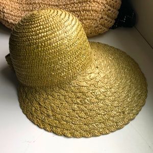 NWOT Light green straw visor hat